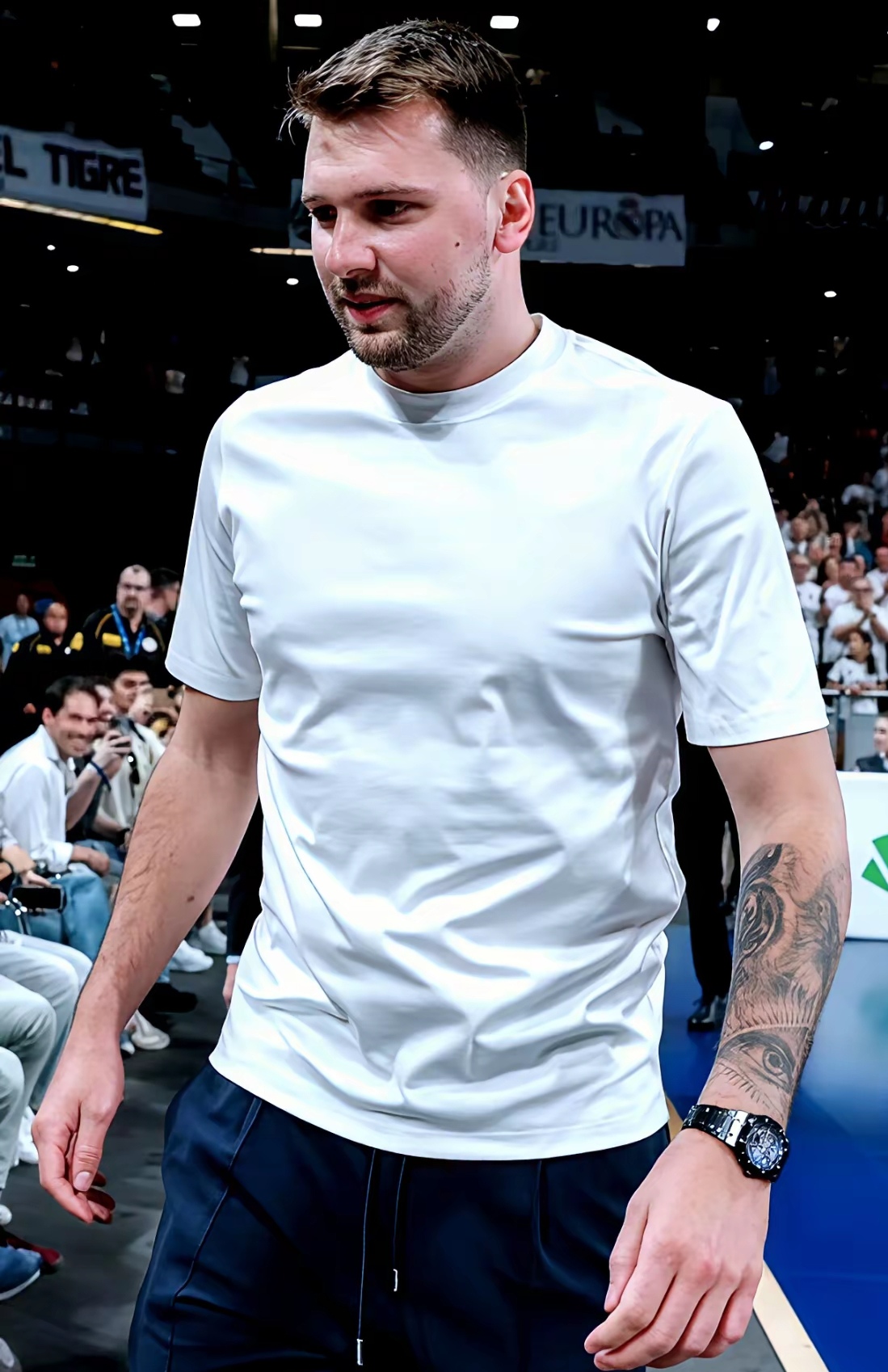 xingkong app-德国队前途光明！，东契奇新星比赛规则变更表现突出赢得满堂喝彩-xingkong app