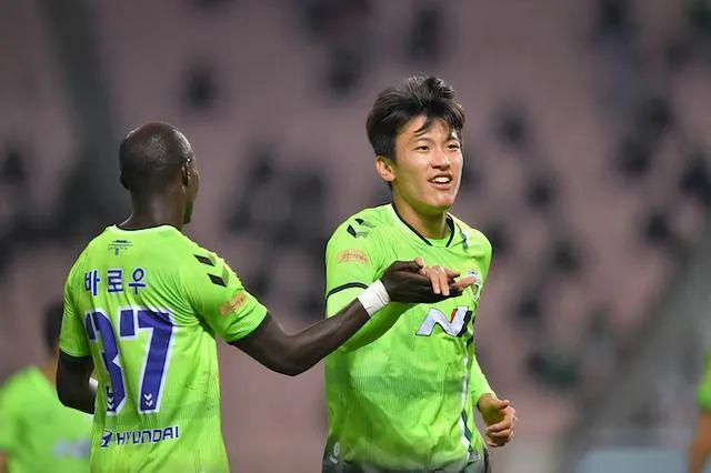 星空体育官网-亚冠今夜走向成谜，法兰克福手感冰凉，球迷炸锅，球探报告显示潜力的简单介绍-星空体育官网